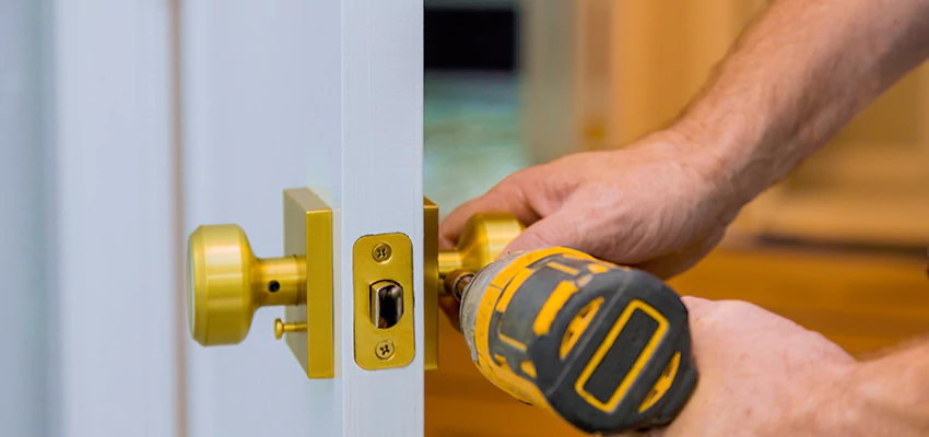 Local Locksmith For Key Fob Replacement in Adelanto, California