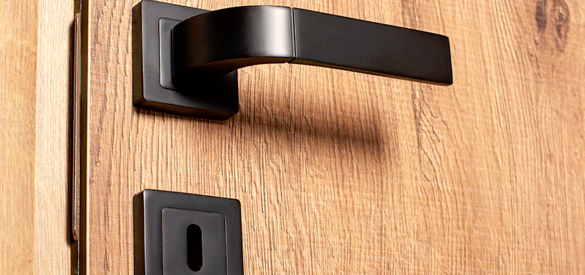 Weekend Lockout Assistance Troubleshooting in Adelanto, California